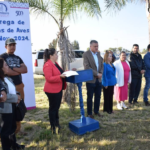 Impulsa Acámbaro el progreso rural con entrega de aves y programas productivos