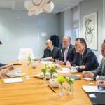 Mauricio Kuri y Chepe Guerrero se reúnen con directivos de SHAD NAD y Durex en España