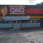 Provocan incendio en tienda en Las Palmas; no hay herido