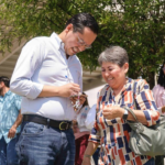 Se reúne Chepe Guerrero con vecinos de La Vida