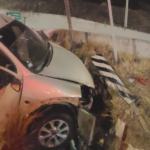 Automovilista se sale del camino en el Lib. Norponiente