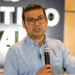 Niega Arango desconcentrarse en candidaturas 