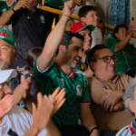 Sigue Dorantes juego de México en mercado de La Cruz