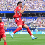 Suiza castiga a Bosnia con una goleada postrera que le acerca a las eliminatorias