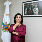 Solicita Beatriz Robles licencia por tiempo indefinido