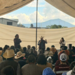 Se reúne Luis Humberto Fernández con habitantes de comunidades de Amealco 