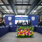 Reconocen trayectoria de ciudadanos en el aniversario de Corregidora