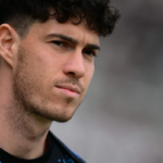 Los mensajes que salpican al futbolista del Inter Alessandro Bastoni, investigado en una trama de prostitución: "Creo que la menor quiere acostarse contigo"