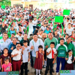 RICARDO GALLARDO LLEVA APOYOS ESCOLARES A MÁS DE 12 MIL ESTUDIANTES DE TAMAZUNCHALE