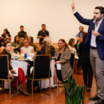 Mujeres son protagonistas del Querétaro que es garantía para las familias: Agustín Dorantes