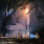 Atienden incendio de vivienda, en Jalpan; solo daños