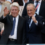 Florentino Pérez amenazó con abandonar el derbi madrileño por la presencia de Enrique Riquelme en el palco