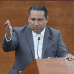 EL PLENO APROBÓ UNA REFORMA A LA LEY DE EDUCACIÓN DEL ESTADO PRESENTADA POR EL DIP. LUIS FERNANDO GÁMEZ MACÍAS PARA QUE SE DENUNCIEN CASOS DE VIOLENCIA CONTRA ESTUDIANTES