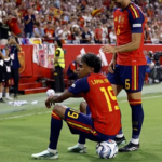 Lamine Yamal, tras su exhibición ante Croacia: "No sólo juego para este Balón de Oro"